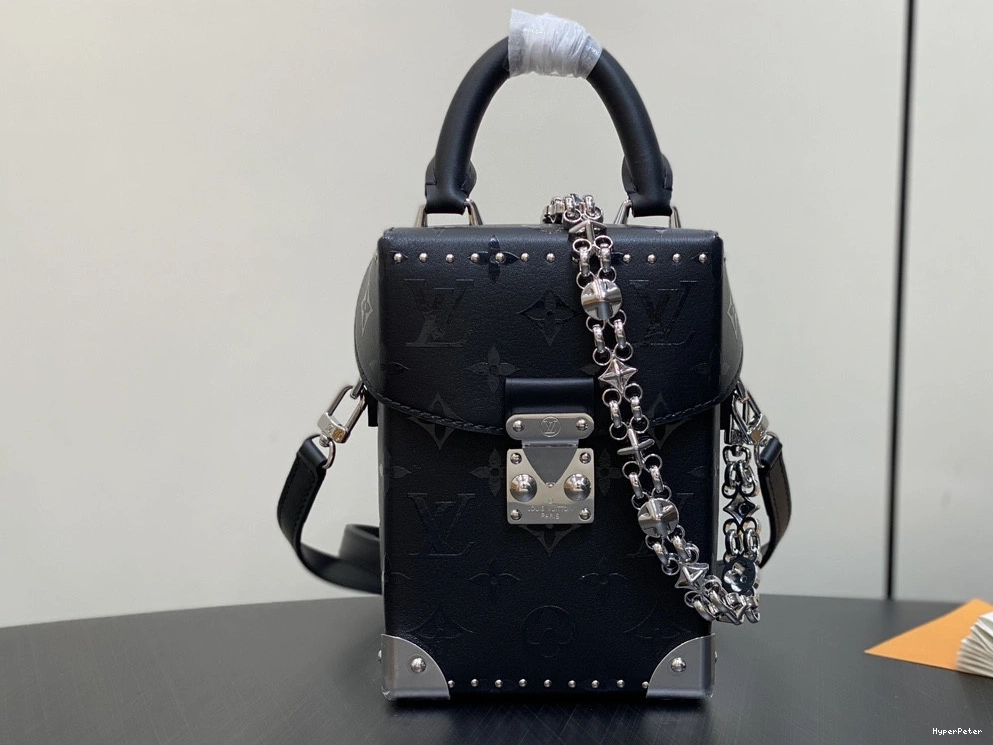 Monogram Camera LOUIS VUITTON Canvas Box 0806